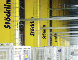 ASRS stacker in aisle